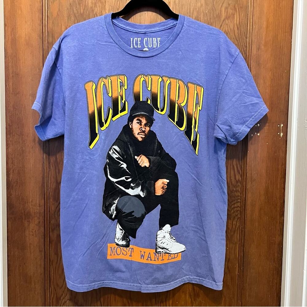 NWOT Ice Cube Official Most Wanted Graphic Rapper T Shirt  Large Purple‎